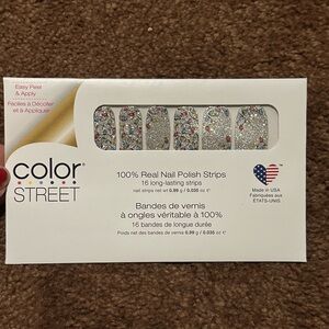 Color Street Vibrant Nail Strips